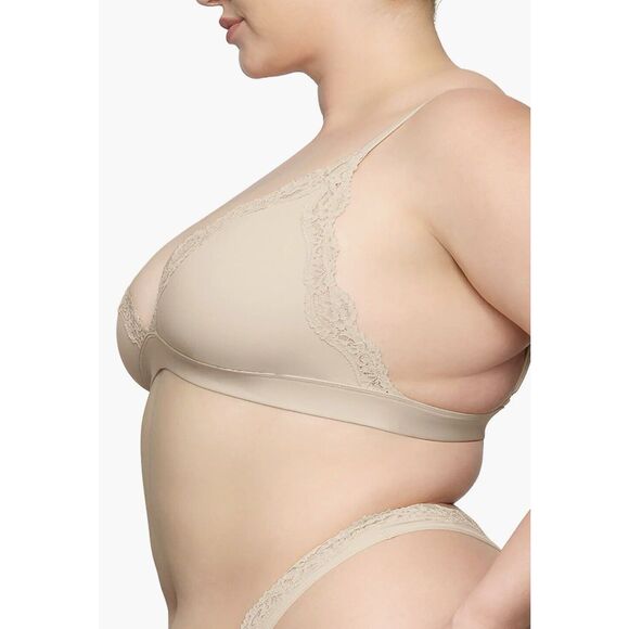 Skims Fits Everybody Lace Triangle Bralette Sand Nwt Size XXS - Picture 3 of 5